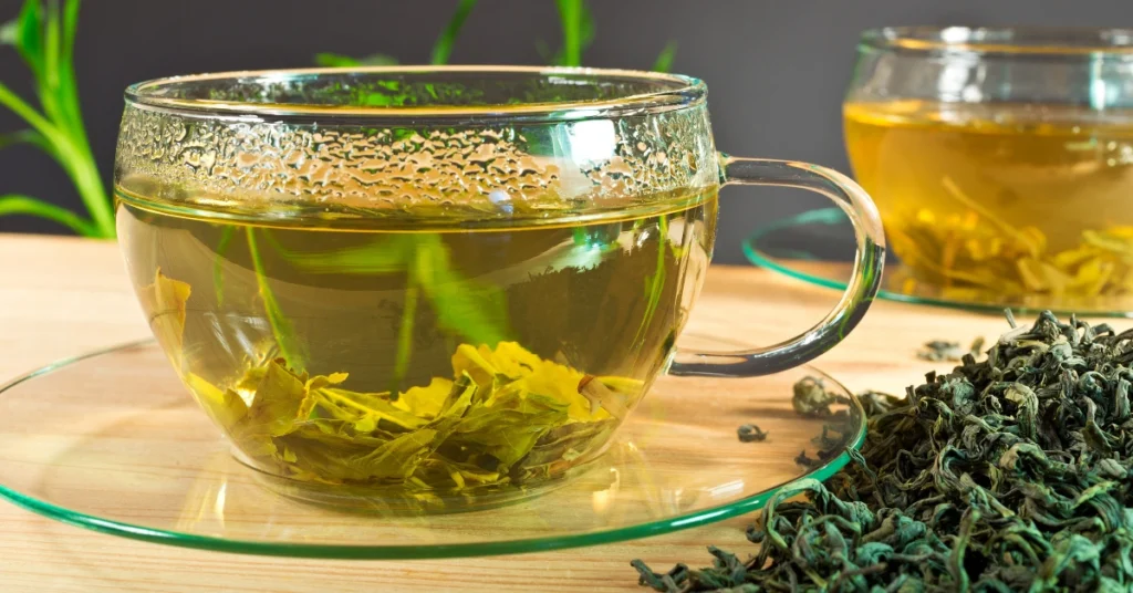 Image depicting green tea, #2 of 5 Superfoods to Boost Metabolism.