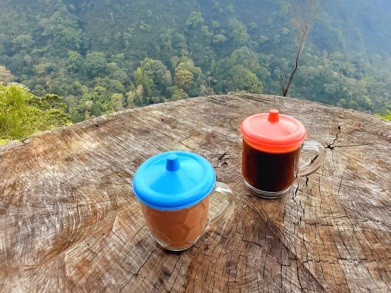 Image showing a cold-soak meal jar on a hiking trail.